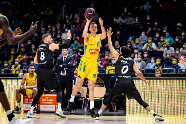 更多的是关 更多的是关