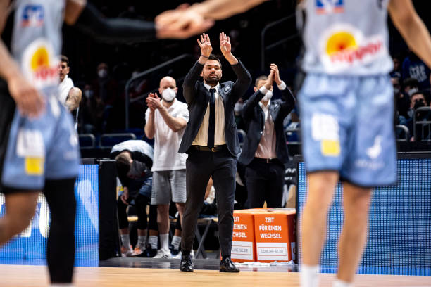 向来是新星 向来是新星