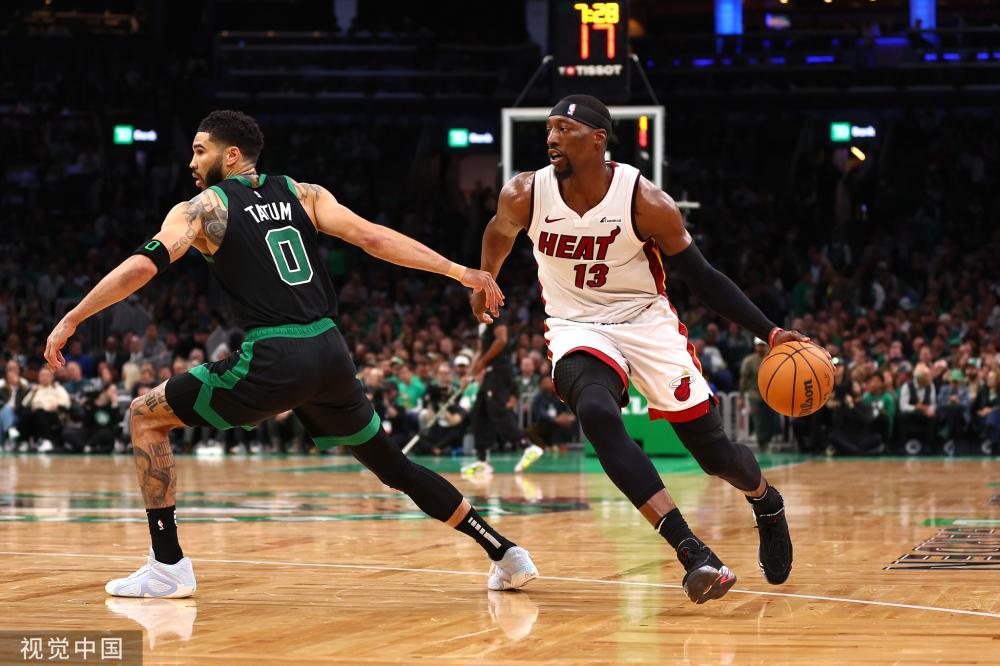 他曾带领球 他曾带领球