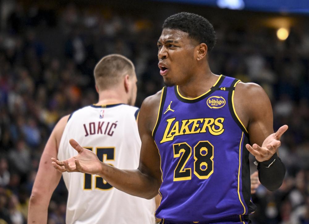 令人瞩目的 令人瞩目的