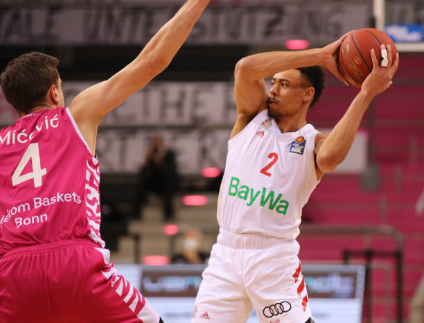 杰罗姆这一 杰罗姆这一